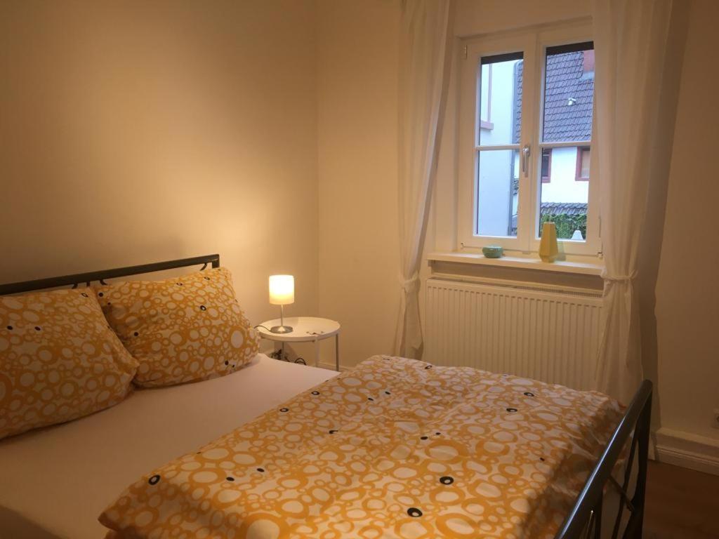 Turmwohnung Buedinger Hof ไวน์ไฮม์ ภายนอก รูปภาพ